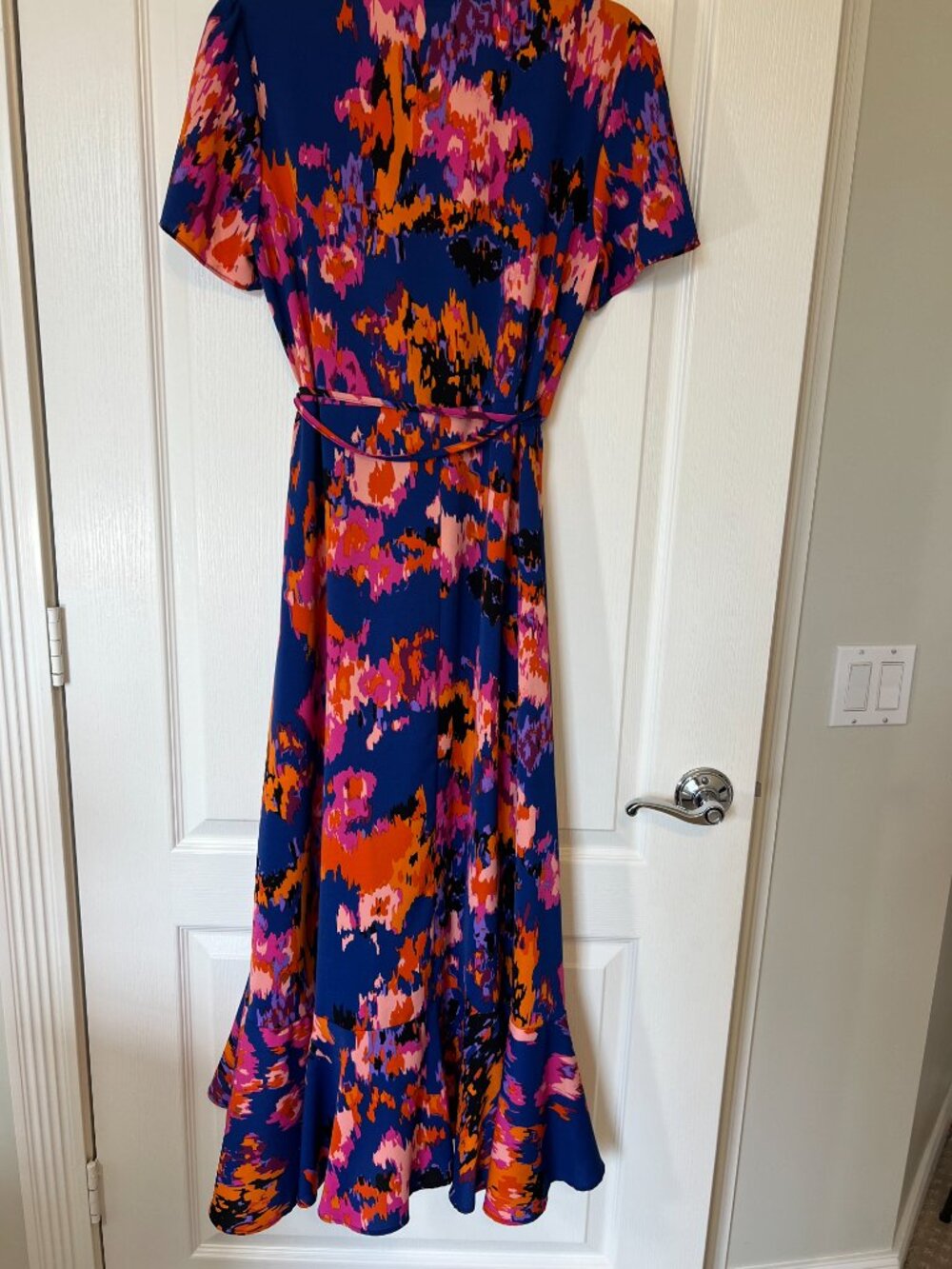 NWOT Pretty Garden High Low Wrap Midi Dress Short Sleeve Abstract Print SIZE Med - Picture 2 of 13